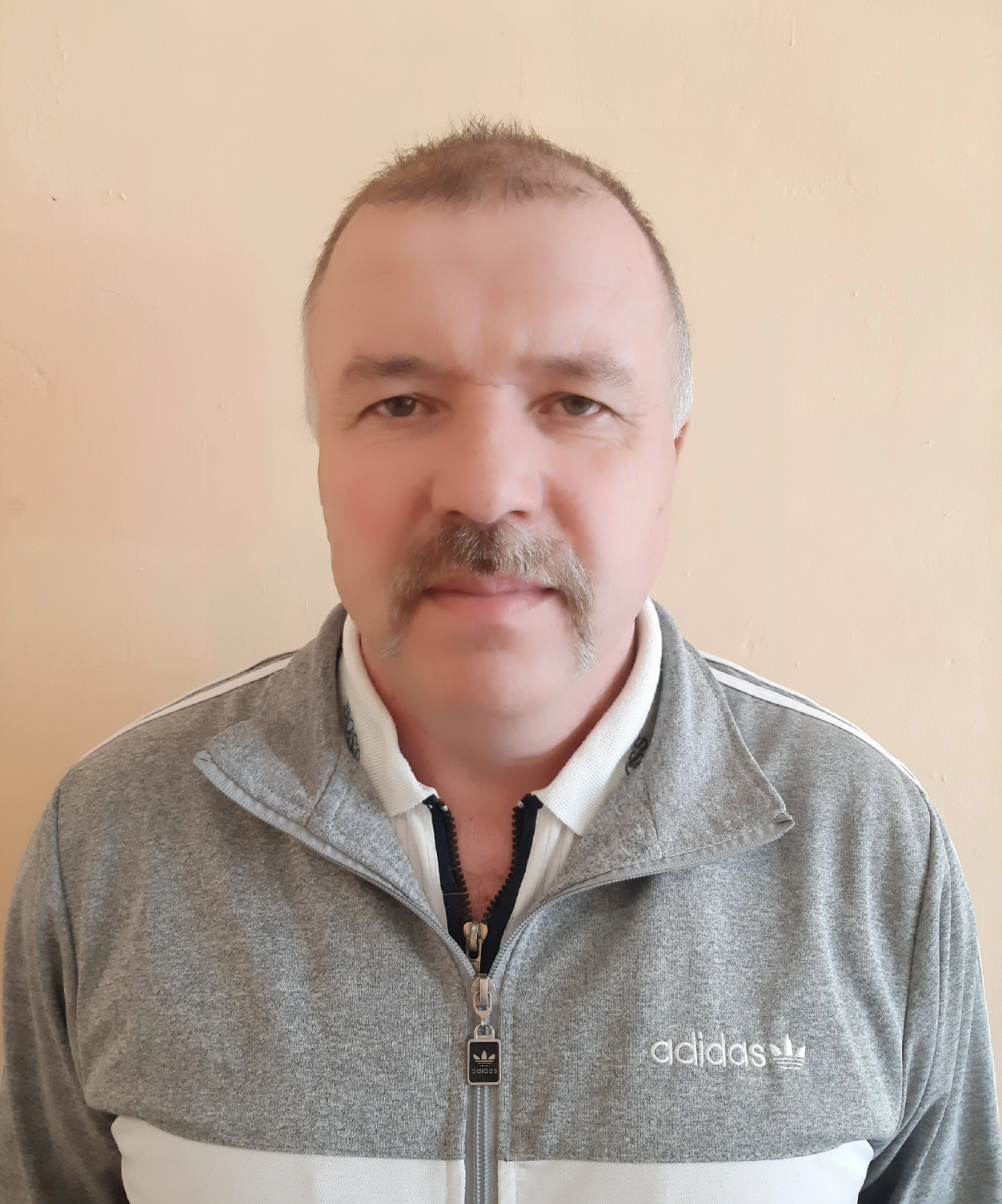 Жиров Александр Иванович.